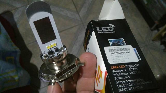 Lâmpada de LED H4 para motos