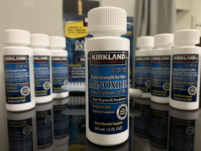 Tratamento capilar minoxidil