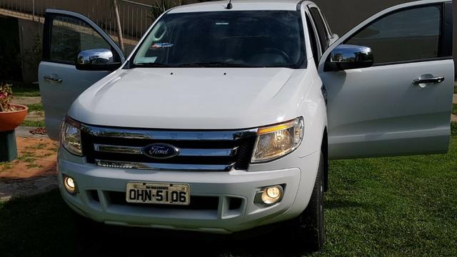 Ford Ranger XLT automático