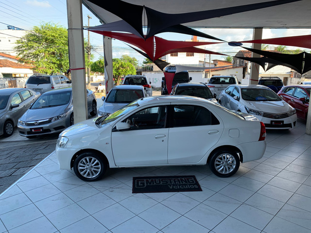 ETIOS XLS 2014/2014 1.5 MANUAL * VEM CONFERIR * ( Gmustang veiculos ) - Foto 3