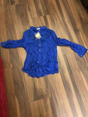 roupas variadas no atacado