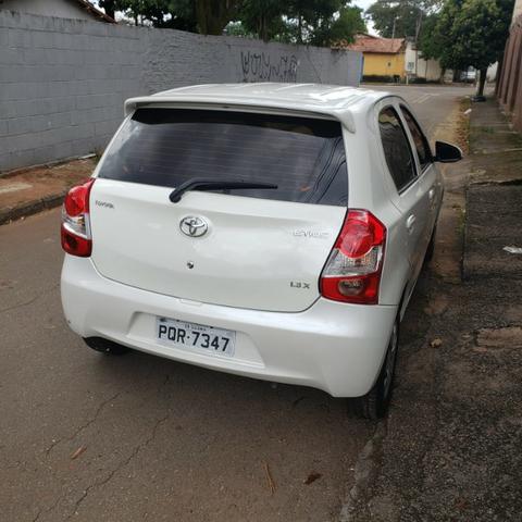 Toyota Etios 1.3 1.3 X 16V Flex 4P Manual - Foto 8