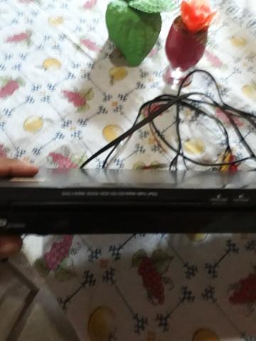 Dois aparelhos de dvd - Foto 2