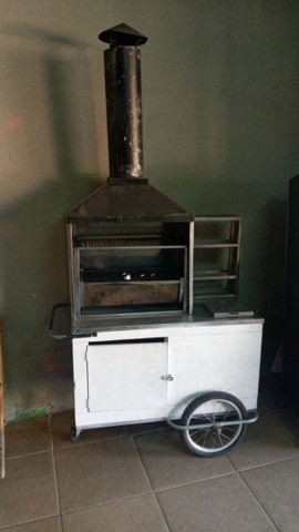 Carroçinha de churrasquinho