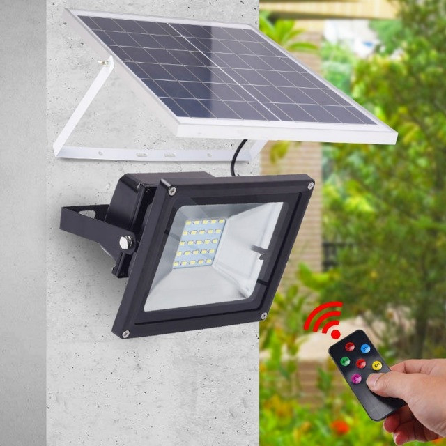 Refletor Solar 50w Energia Bateria Controle Remoto Placa Completo Ate 8h de Duração
