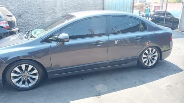 Vendo carro Honda Civic completo em ótimo estado 28.000 zap: * - Foto 2
