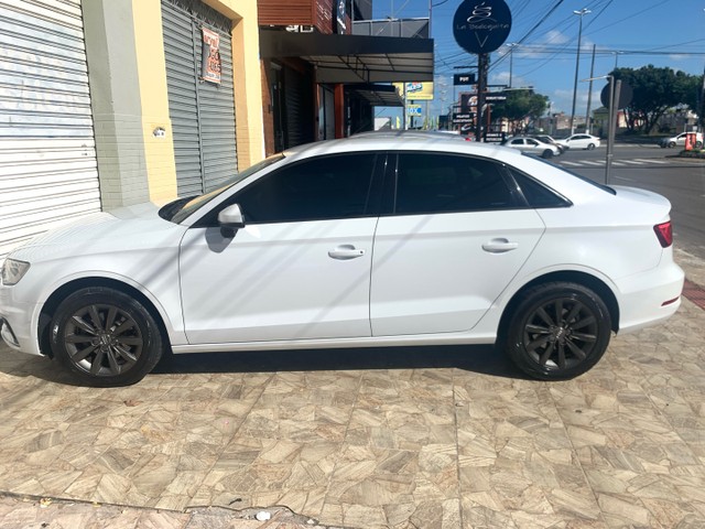 A3 1.4 TFSI 2016 CARRO SEM DETALHES
