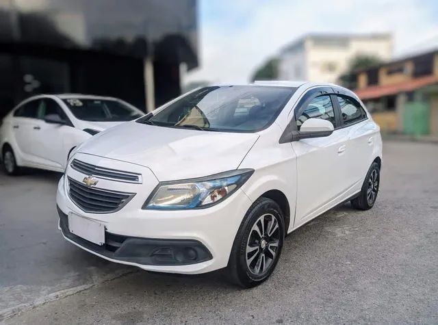 Chevrolet vende Onix com parcelas a partir de R$ 790 e S10 com