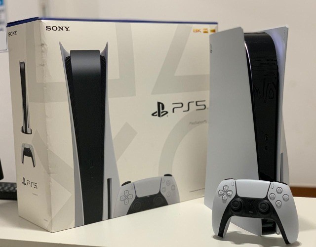 PlayStation 5 usado. - Videogames - Vila Margarida, São Vicente 1252444342