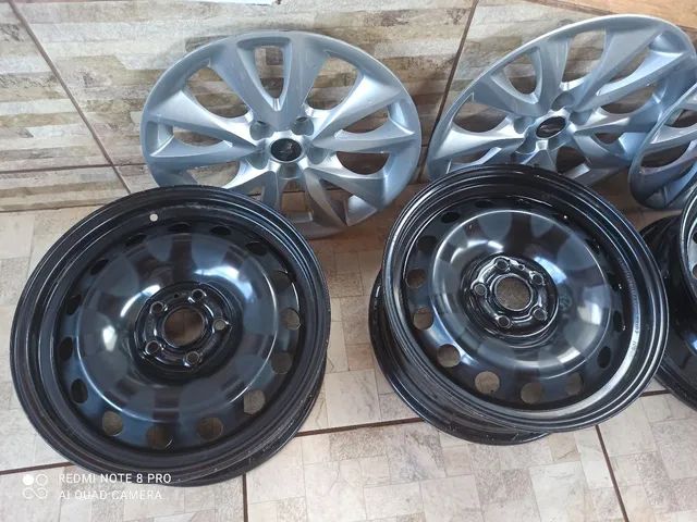 Jogo 4 rodas de ferro 16  5 furos +calotas originais Chevrolet Tracker 