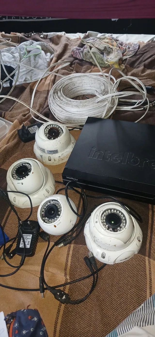 Kit camera com dvr intelbras 2 cameras externas e uma interna 50 m de cabo Segurança