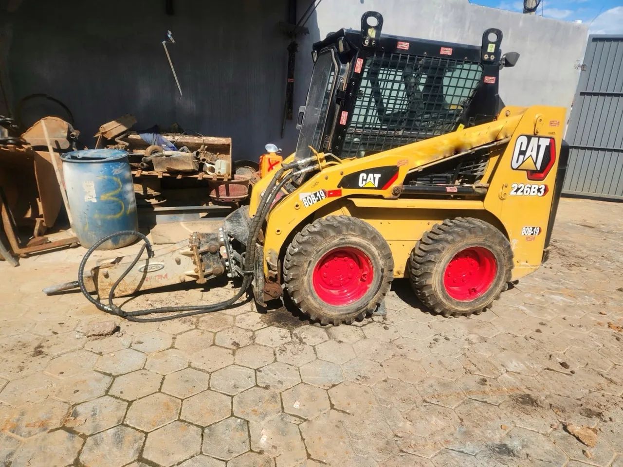 Bobcat Retroescavadeira Aluguel Máquinas  - Foto 3