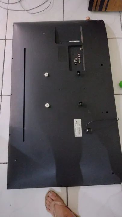 TV 50P TG LED SMART 4K COM DEFEITO - Foto 5