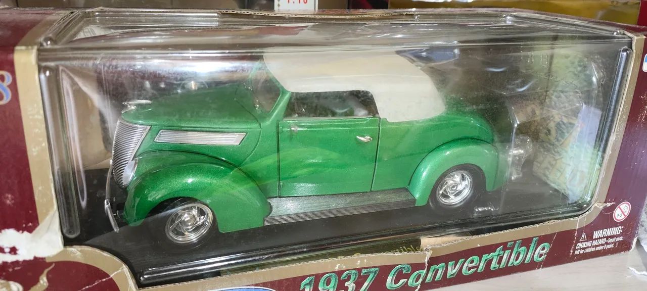 Ford Convertible 1937 1:18 - Foto 2