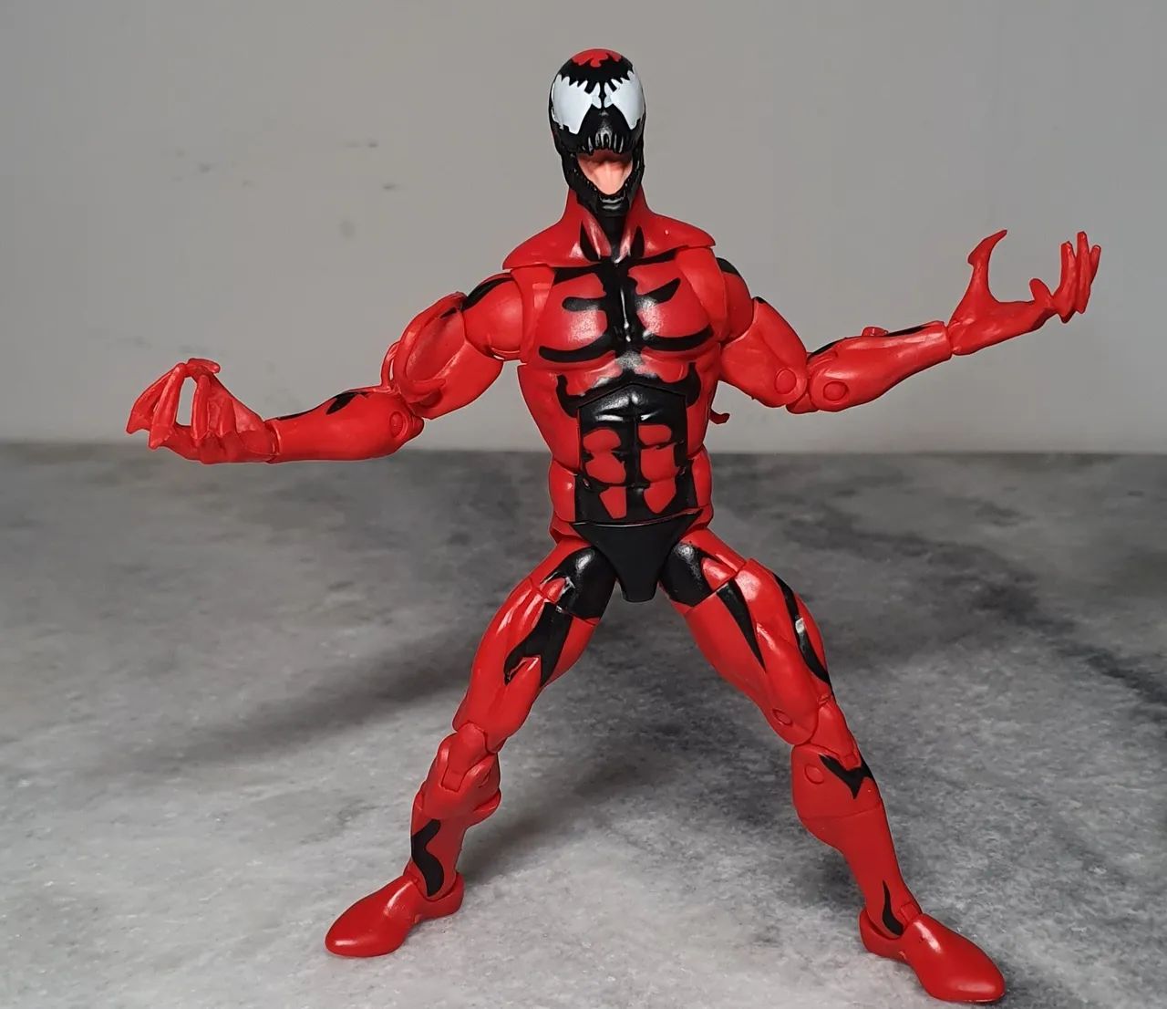 Dual pack Spiderman vs Carnage novo bootleg marvel legends VHS