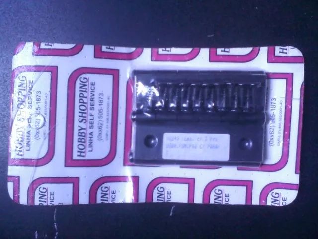 Conjunto de 3 dobradiças prestas com parafusos