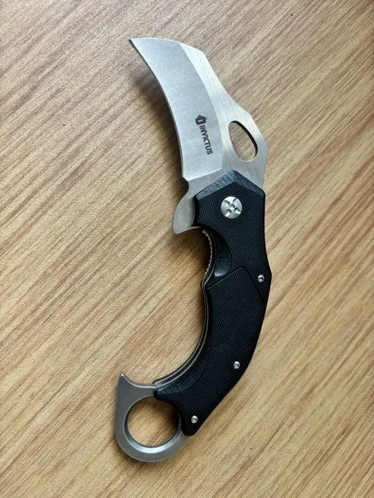 Canivete Anubis Invictus