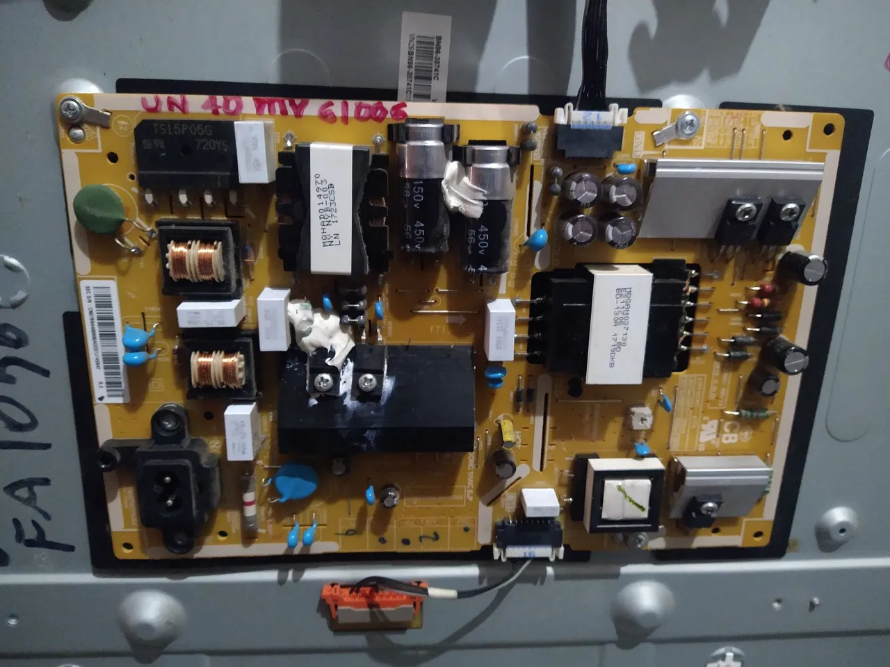 Placa da fonte tv Samsung un40mv61006/ue43mu6100