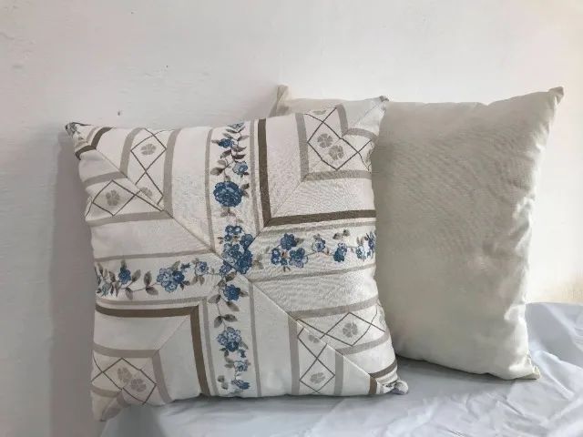 Almofadas e Capas de Almofadas  - Foto 4