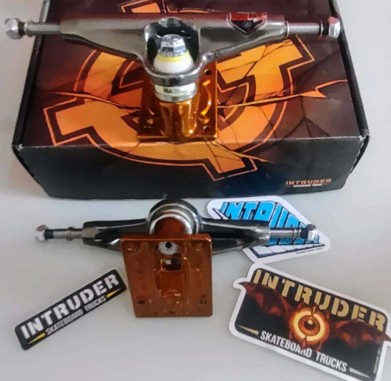 Truck Skate Intruder Noble III Whisky 139mm - Foto 4