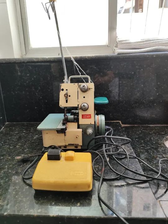 Máquina overclock portátil precisando de manutenção.