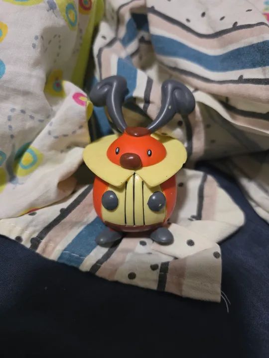 Pokemon - Kricketot