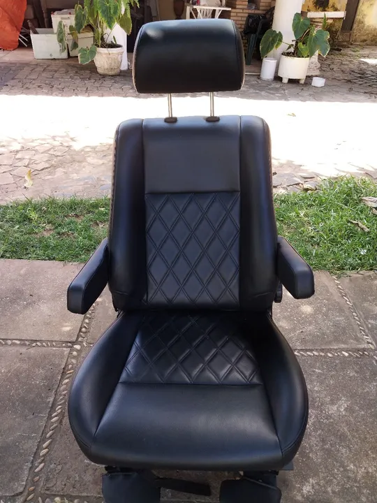 Banco Giratório Asaflex para carro