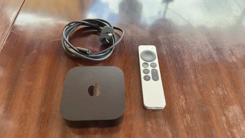 Apple TV - 3a Geração - A2747 - 4K - 64gb - na garantia Apple