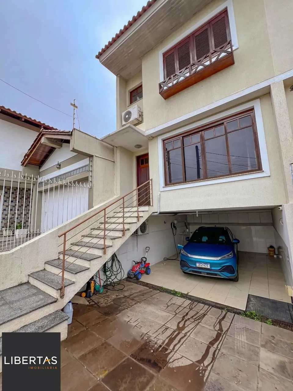 Sobrado 3 dormitórios à venda Jardim Itu Porto Alegre/RS