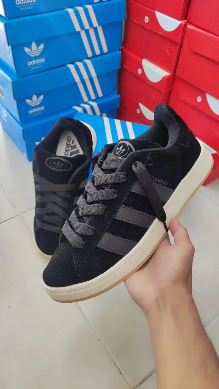 Adidas Campus - Tamanho 44/45