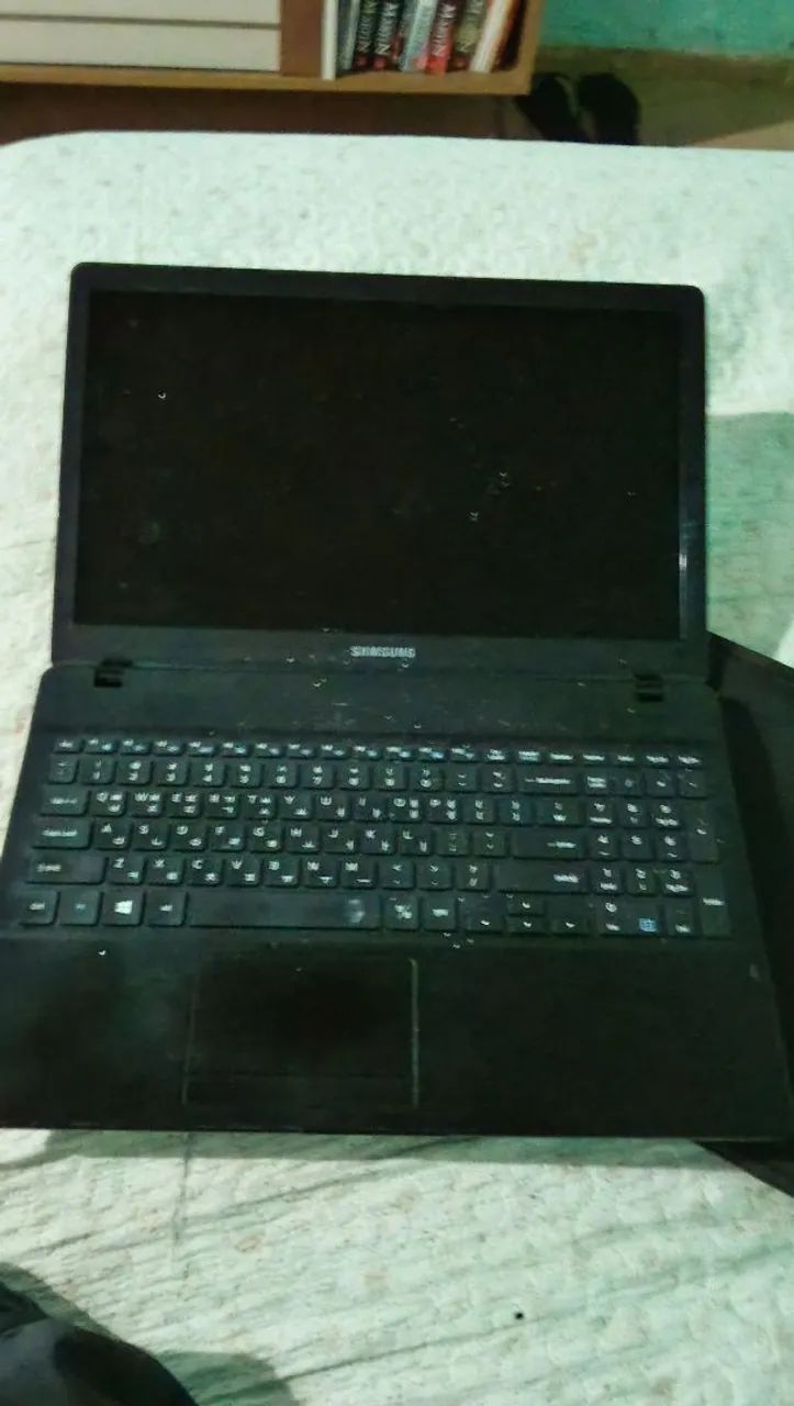 Notebook Samsung NT371B5L Core i7 GeForce 920MX  - Foto 3