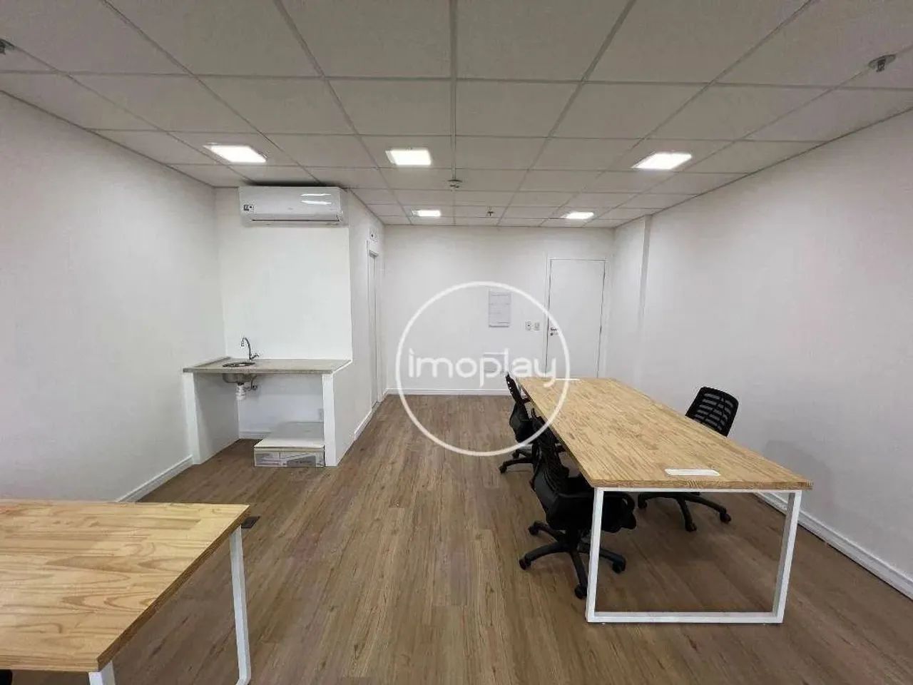 Sala comercial na Nações unidas Mobiliada de 37m com 1 vaga de garagem. - Foto 3