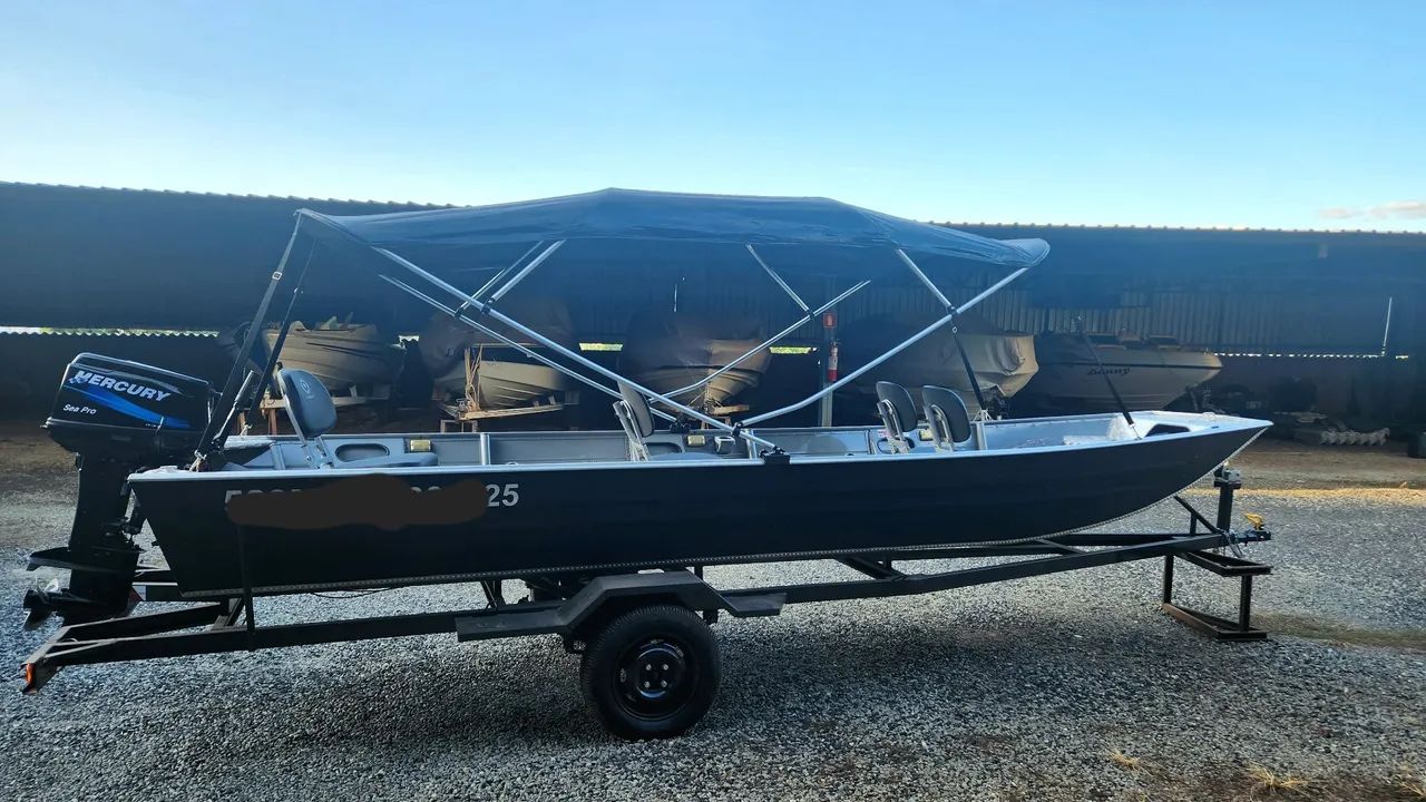 Barco Marreco 2022 5.5 motor 25hp