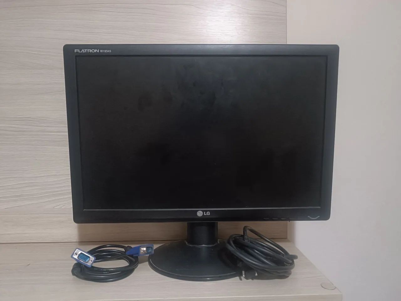 Monitor LG flatronW1934S usado64308010567425120