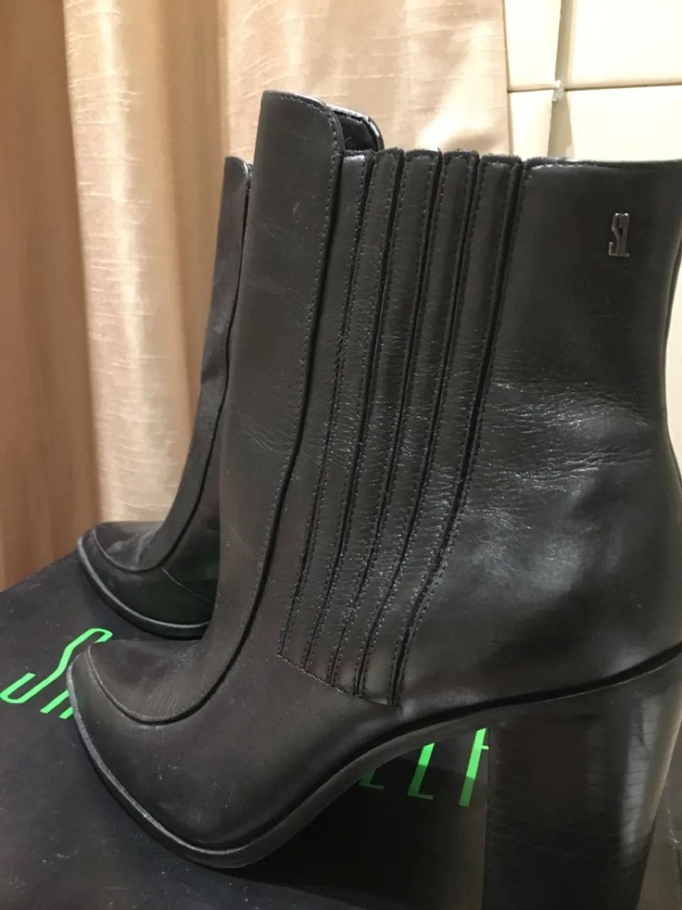 Bota com salto preta n. 38 - Foto 6