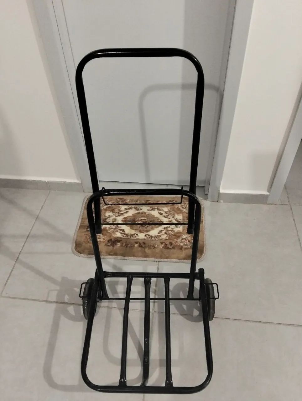 Carrinho de mão dobrável 
