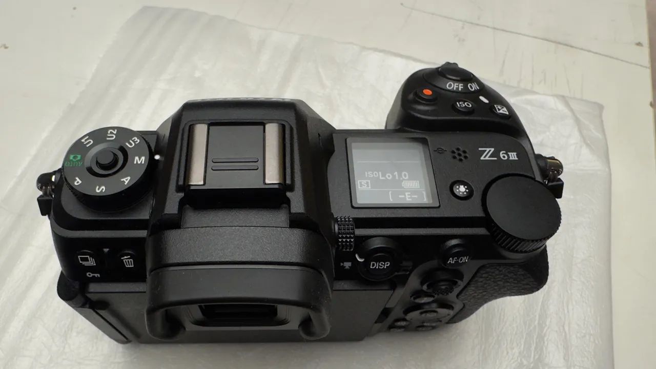 Nikon Z6III corpo - zero click nova - Foto 3