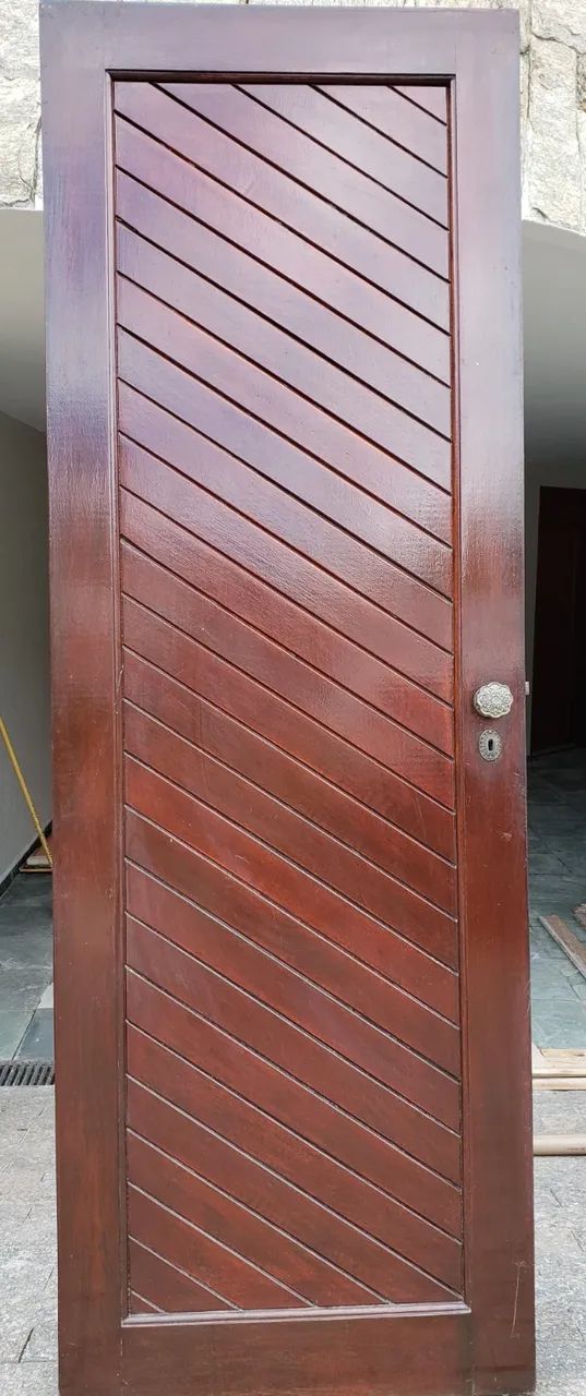 Porta em Mogno Maciça - 210 x 80 cm