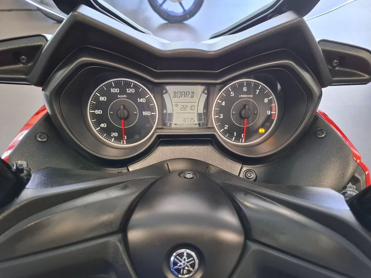 XMAX 250 ABS !!! Já emplacada 2025!!! 3 anos de garantia!!! - Foto 4