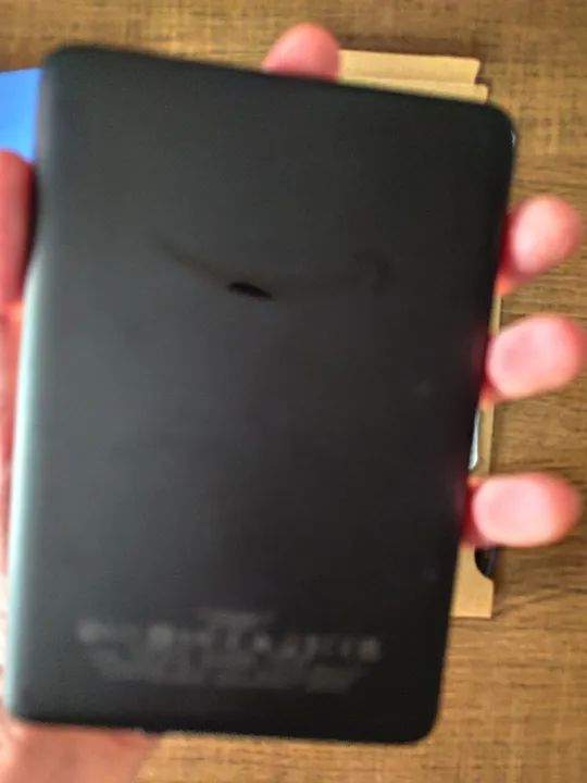 Vendo Kindle 11a geração com caixa  - Foto 4