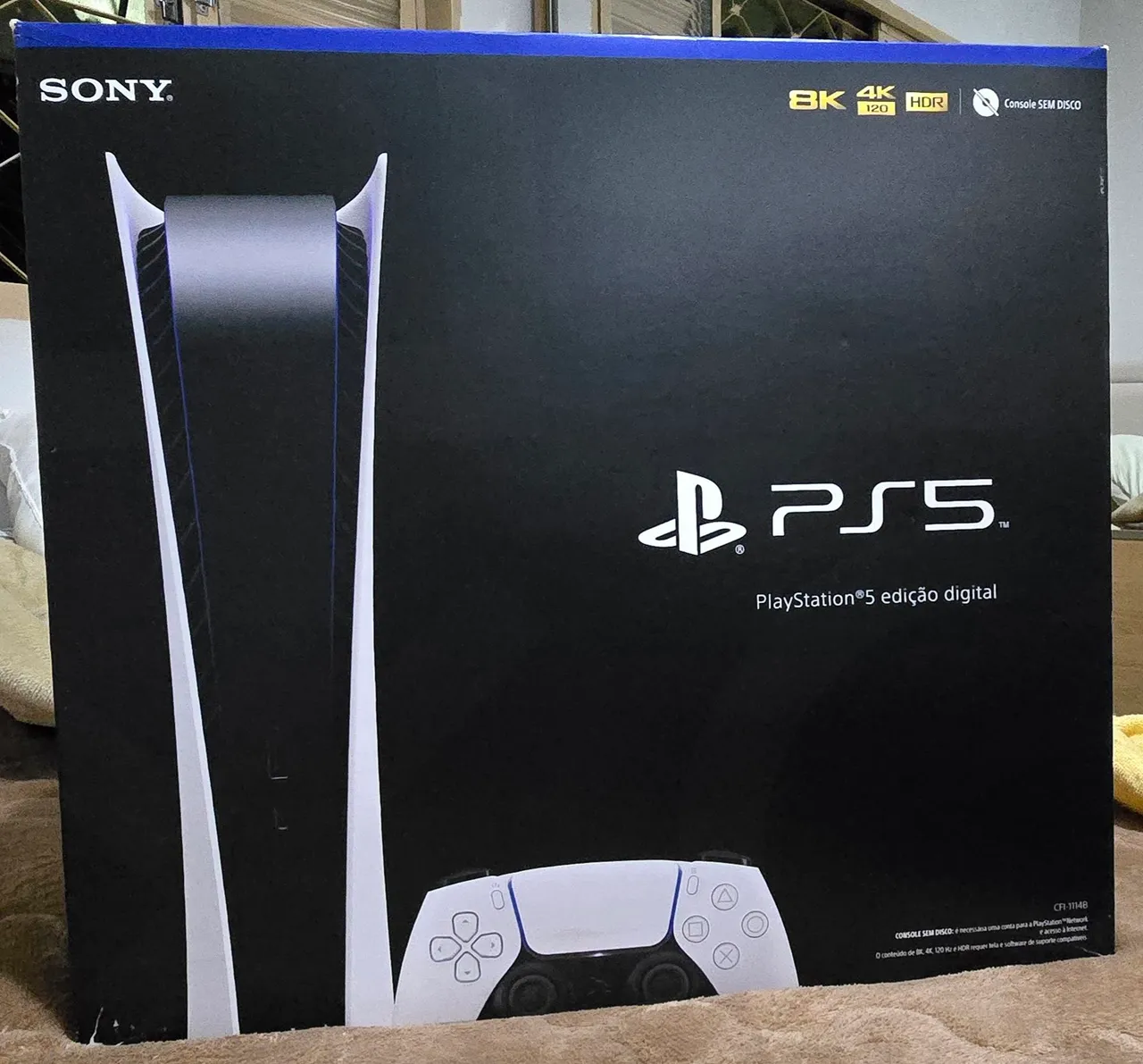 PlayStation 5 Digital Edition com expansão NVME de 2TB