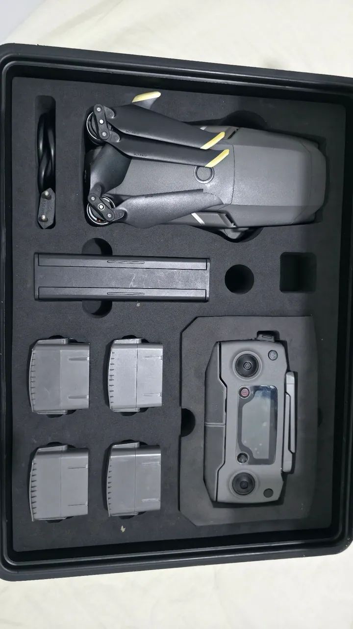Dji Mavic Pro 2 - 5 baterias - Nao vendo baterias separadas - Foto 3