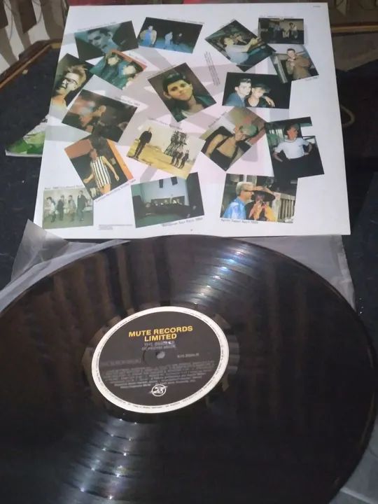 LP Depeche Mode - The Singles - Foto 3