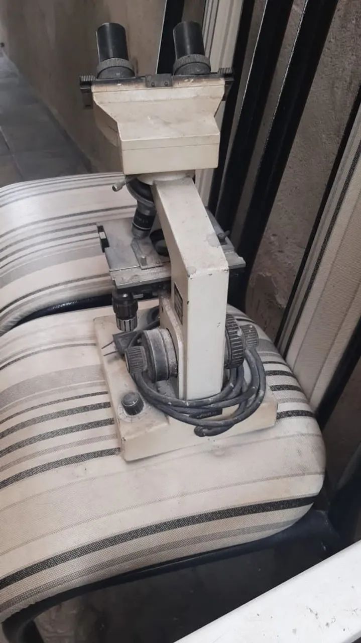 Microscópio labotorial 64840807886211121