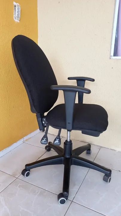 Cadeira escrito presidente macia