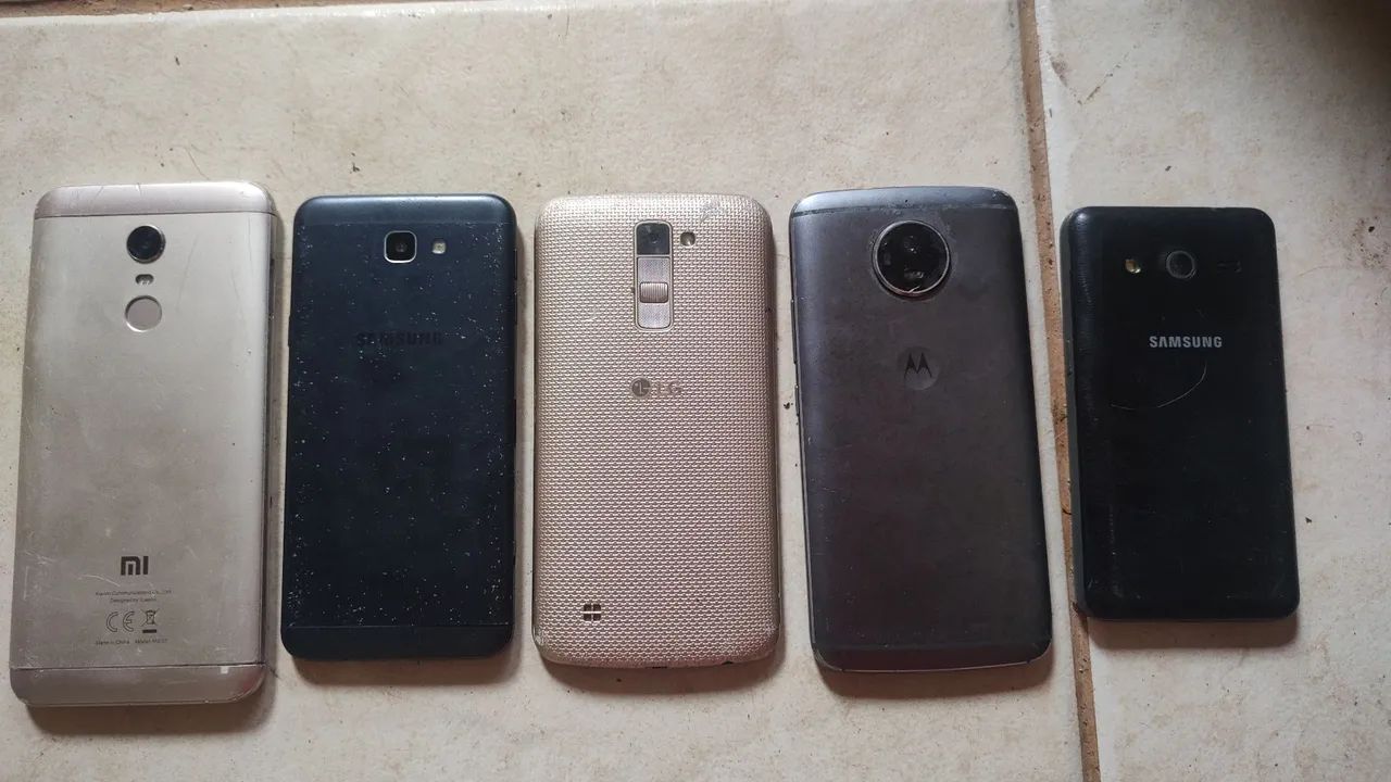 Celulares quebrados para concerto ou retirada de peças  - Foto 2
