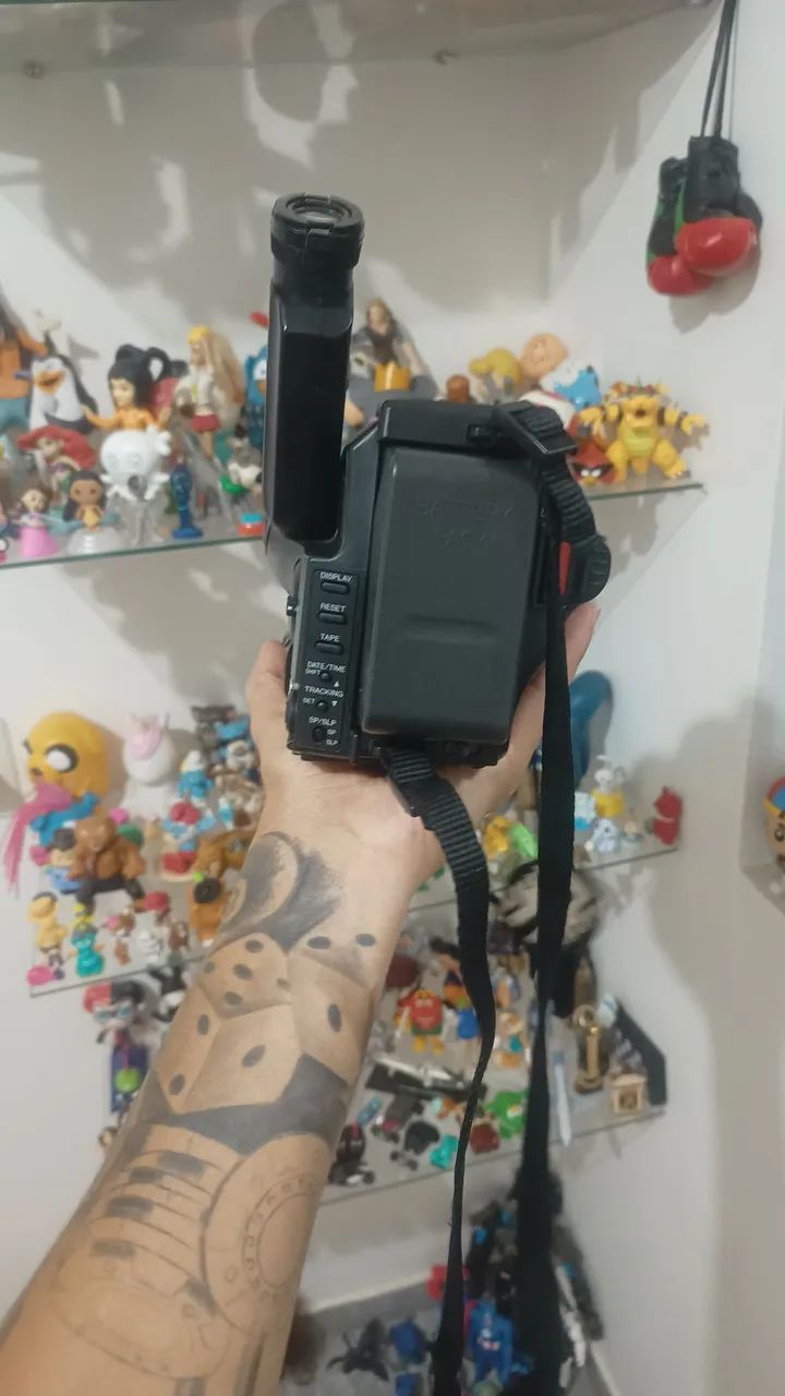 Antiga Filmadora Panasonic VHSC Palmcorder NV-S50PN - Foto 3