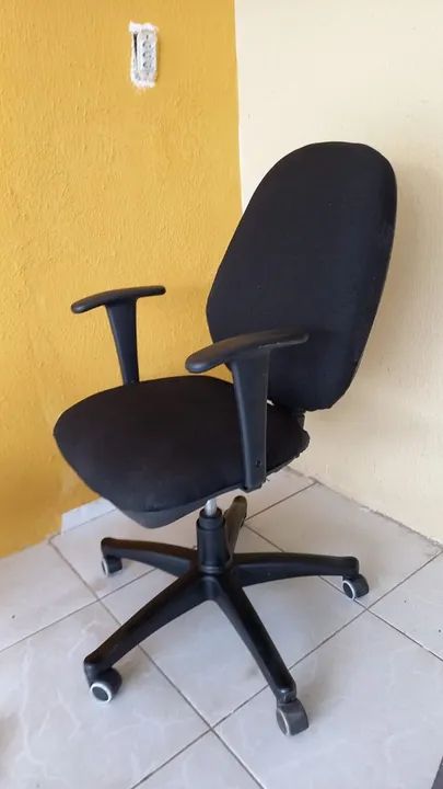 Cadeira escrito presidente macia - Foto 2