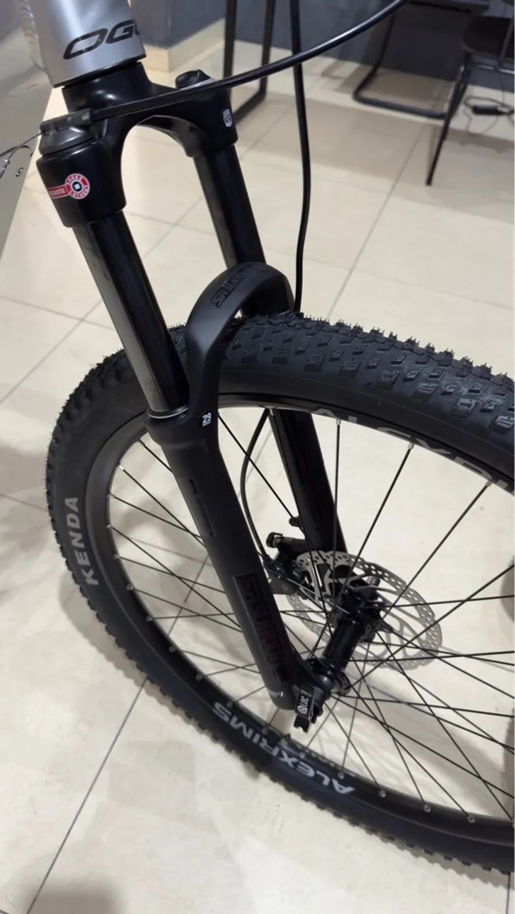 Bicicleta OGGI Elétrica BW 8.2 2025  - Foto 4