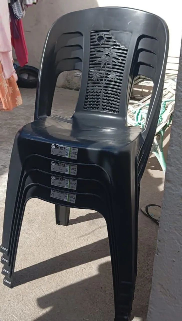Cadeira de plástico  - Foto 2